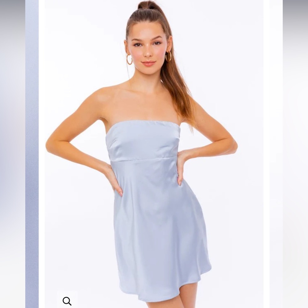 Le Lis Strapless Silk Dress